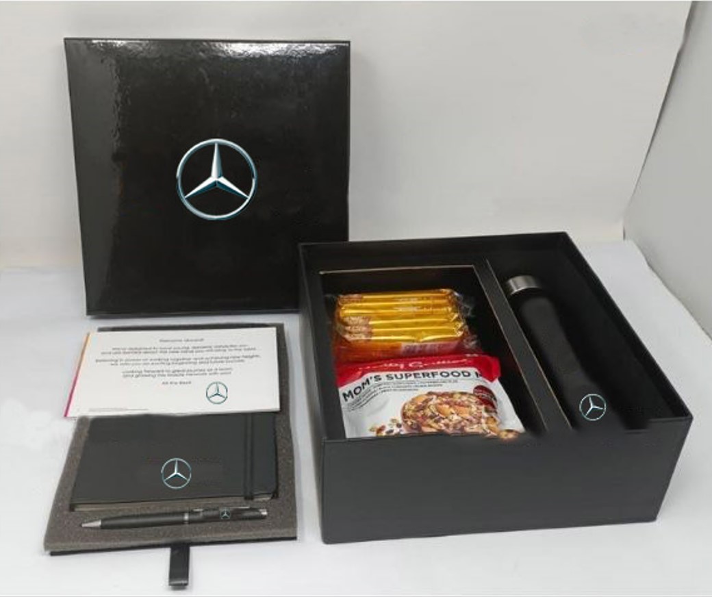 Mercedez Welcome kit